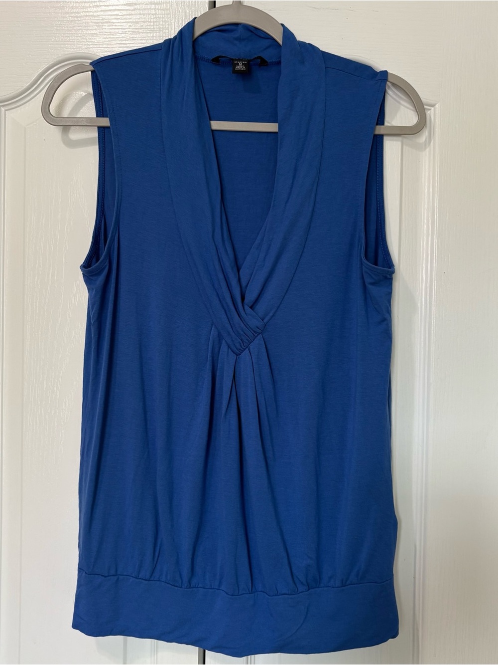 Banana Republic Royal Blue Twist-Front Sleeveless Top Women’s size Medium